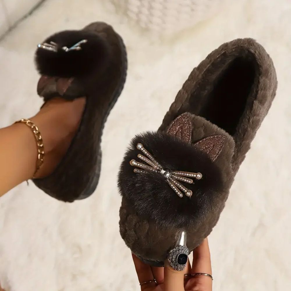 CozyBelle – Plush Orthopedic Slippers
