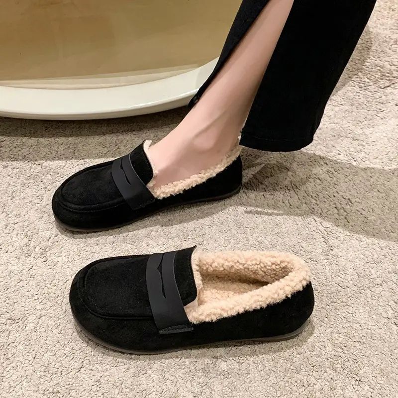 VelvetEase – Orthopedic Loafer Warmth Redefined