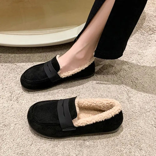 VelvetEase – Orthopedic Loafer Warmth Redefined